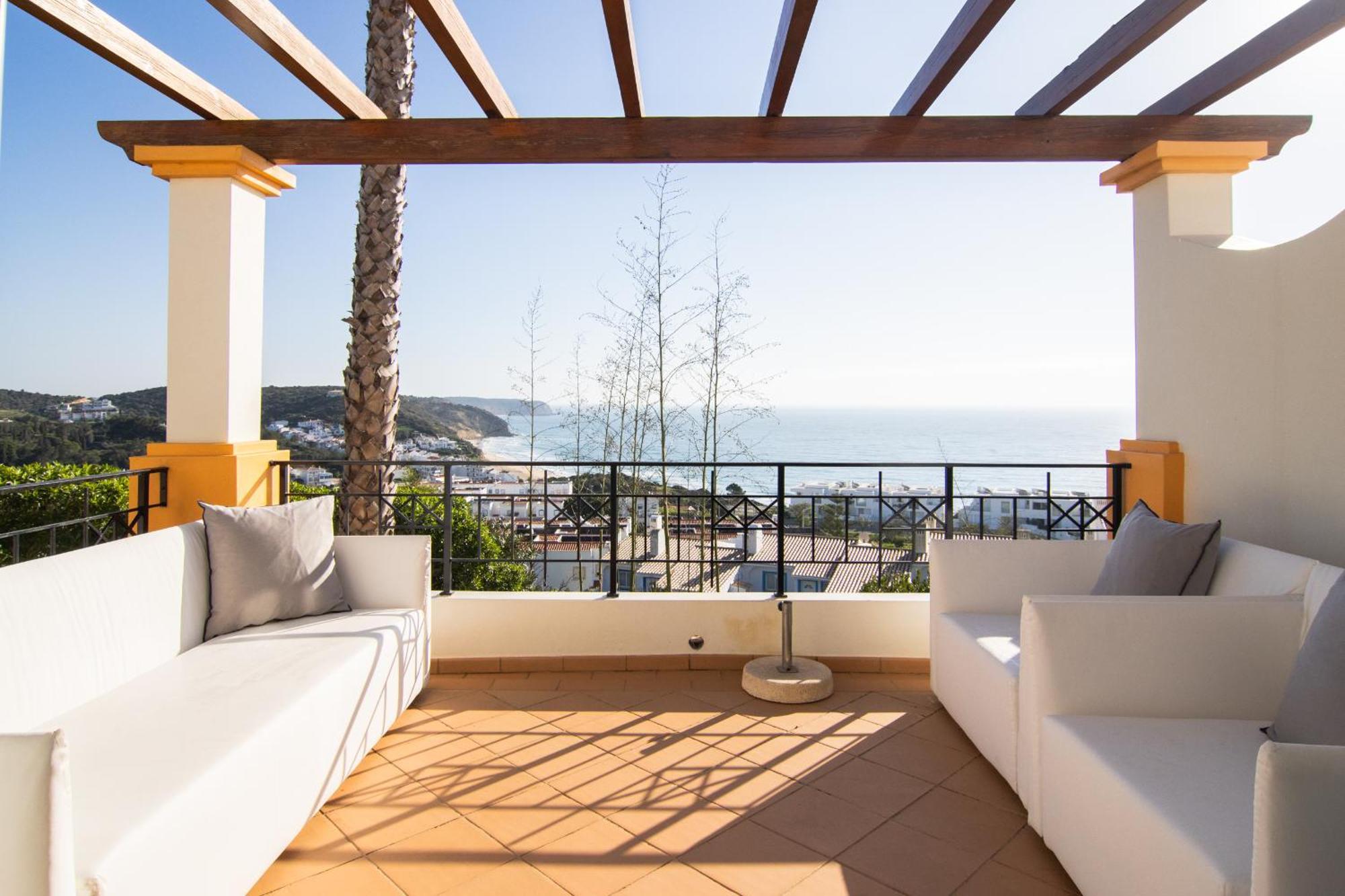 The View - Santo Antonio Villas, Golf & Spa Salema Exterior photo