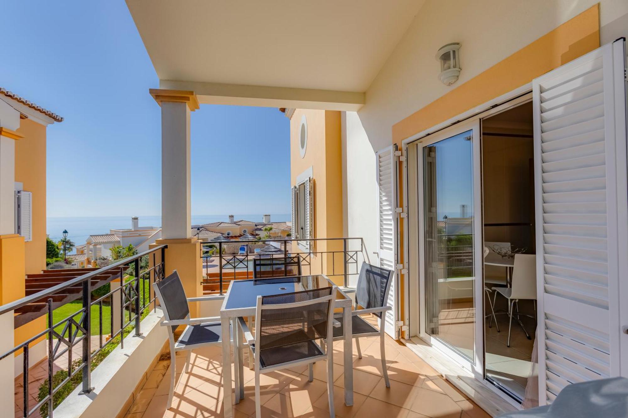 The View - Santo Antonio Villas, Golf & Spa Salema Exterior photo