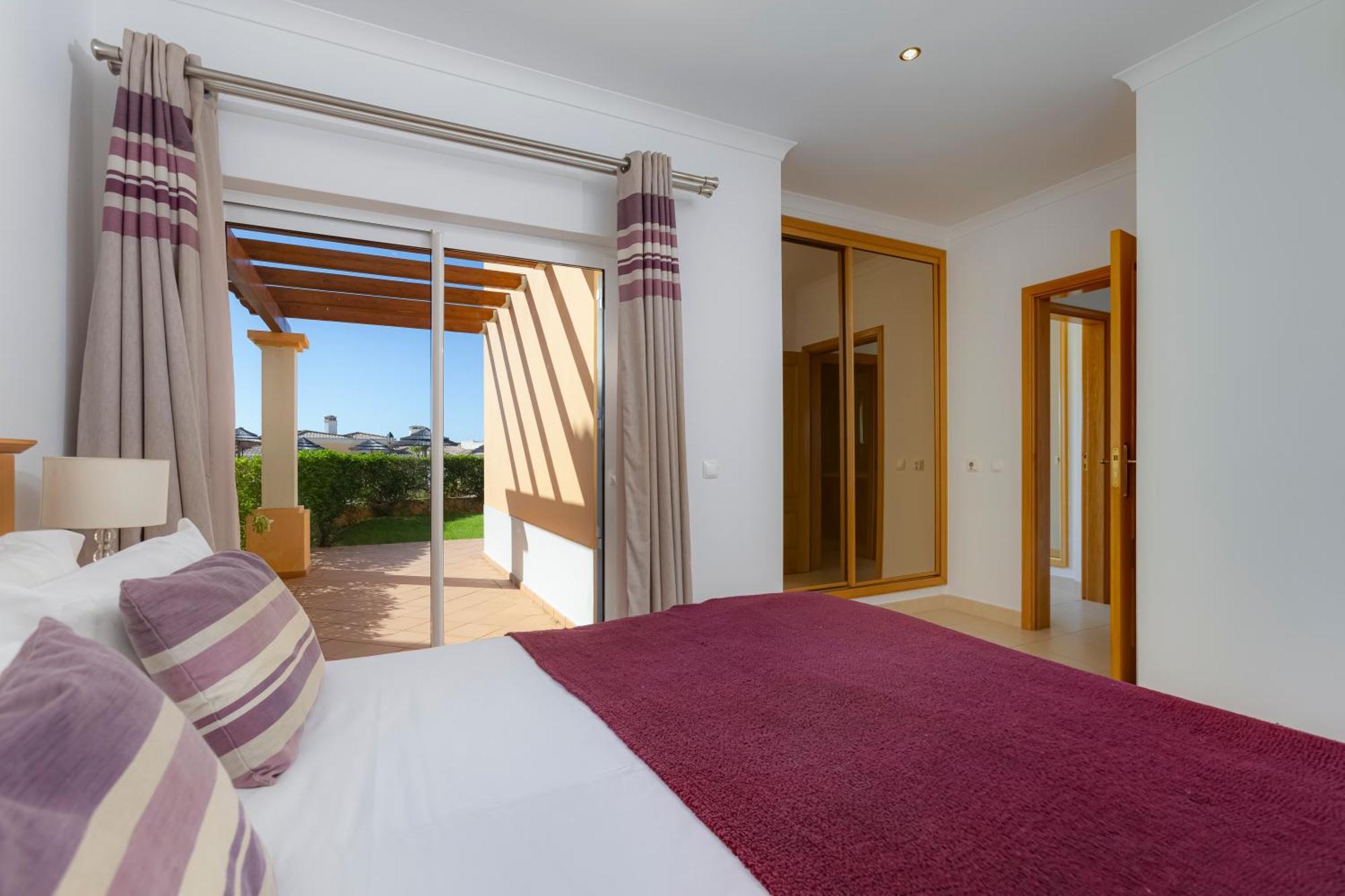 The View - Santo Antonio Villas, Golf & Spa Salema Exterior photo